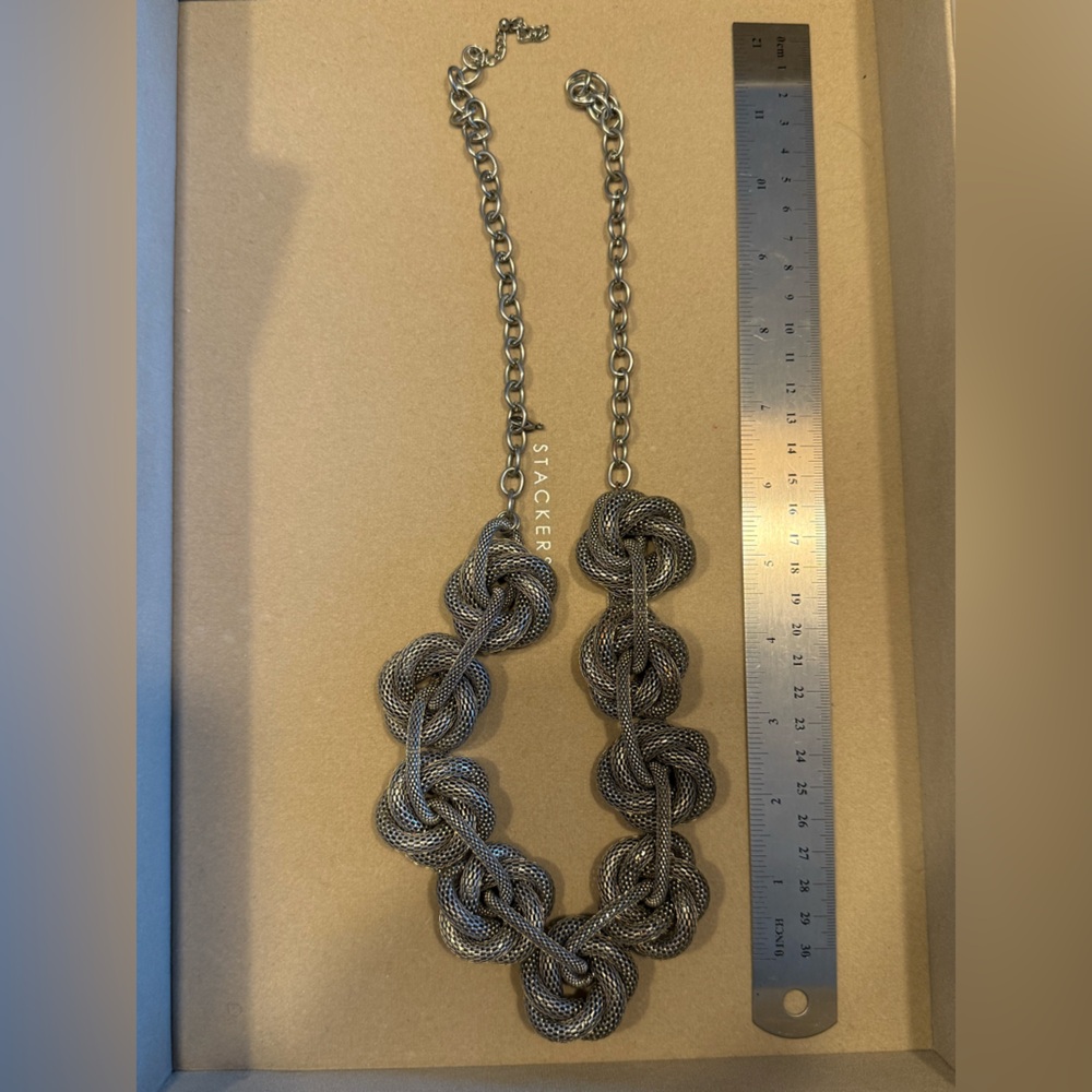 Elegant Silver Chain Necklace